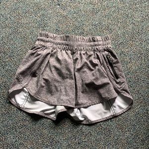 Lululemon gray shorts